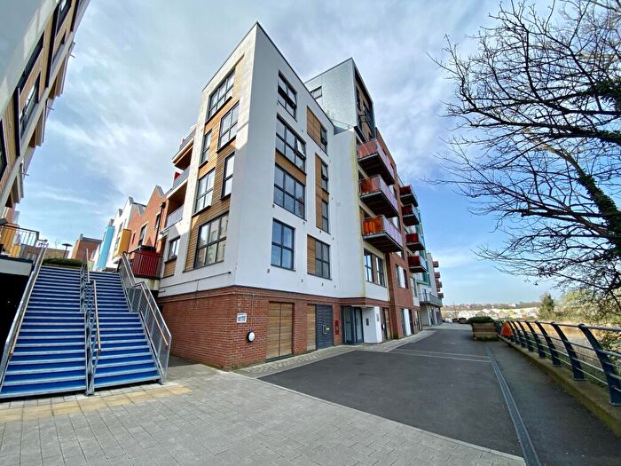 1 Bedroom Apartment To Rent In Arnos Vale, Paintworks, BS4