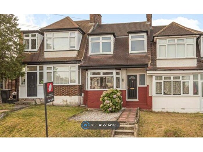 3 Bedroom Terraced House To Rent In Hillcrest Road, Bromley, BR1