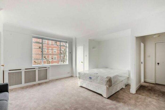 Studio To Rent In Sloane Avenue, Chelsea, London, SW3