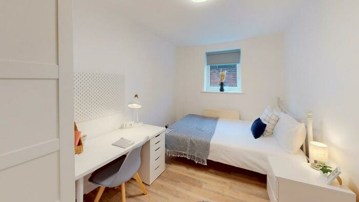 6 Bedroom Flat To Rent In Osborne Road, NE2