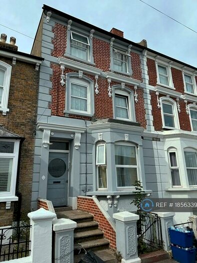 1 Bedroom Flat To Rent In South Eastern Road, Ramsgate, CT11