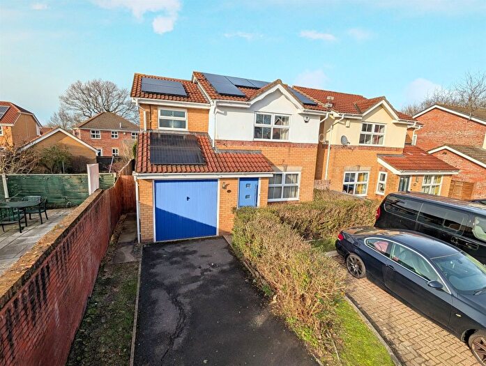 3 Bedroom Detached House For Sale In Bye Mead, Emersons Green, Bristol, BS16
