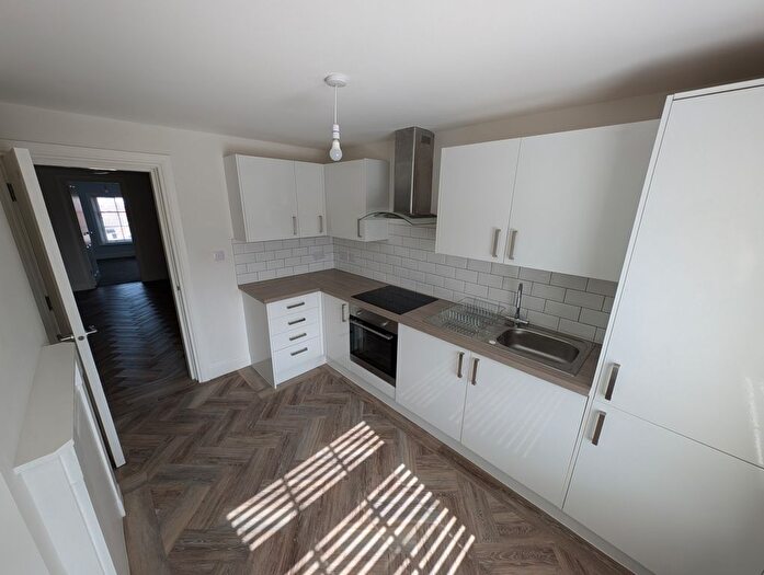 2 Bedroom Flat To Rent In Hamilton Square, Birkenhead, CH41