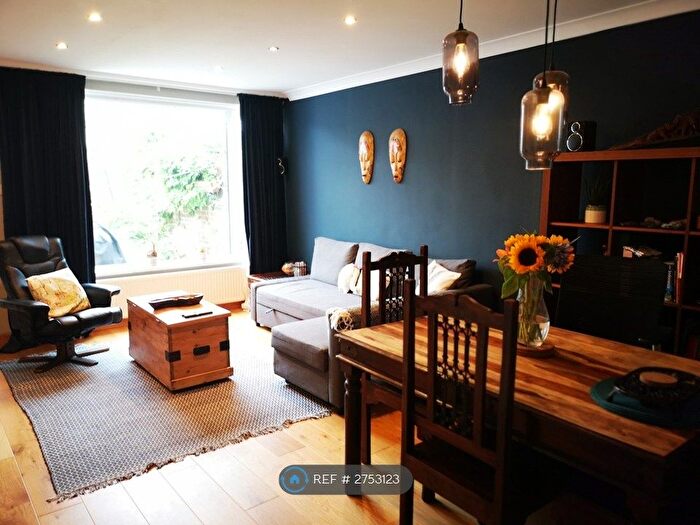 3 Bedroom Terraced House To Rent In Grove Road, Norwich, NR1