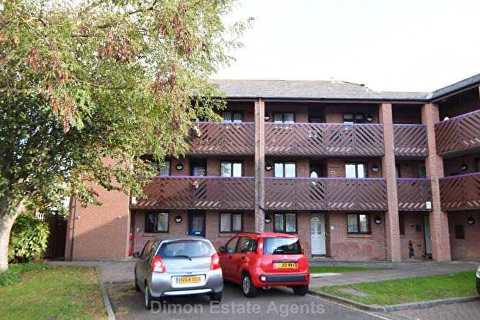 2 Bedroom Retirement Property For Sale In Pearce Court, Gosport, PO12