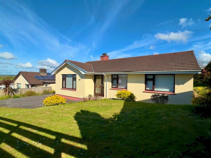 3 Bedroom Detached Bungalow For Sale In Wadebridge, PL27