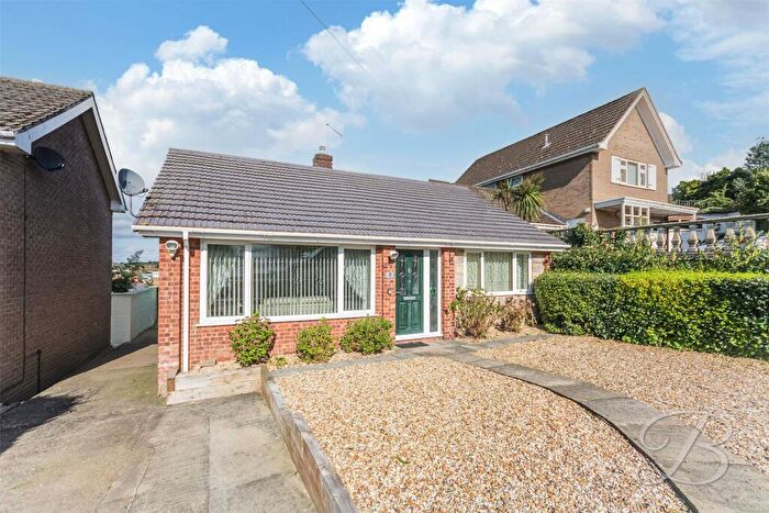 2 Bedroom Detached Bungalow For Sale In Beck Crescent, Blidworth, Mansfield, NG21