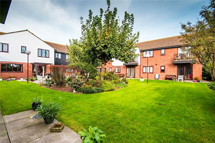 1 Bedroom Apartment For Sale In High Street, Great Wakering, Southend-on-Sea, Essex, SS3
