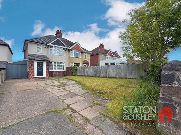 3 Bedroom Semi Detached House For Sale In Brick Kiln Lane, Mansfield, NG18