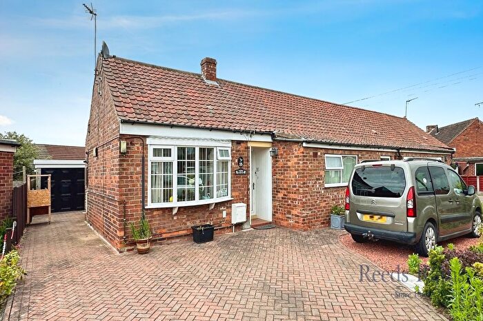 3 Bedroom Bungalow For Sale In Tune Street, Osgodby, Selby, North Yorkshire, YO8