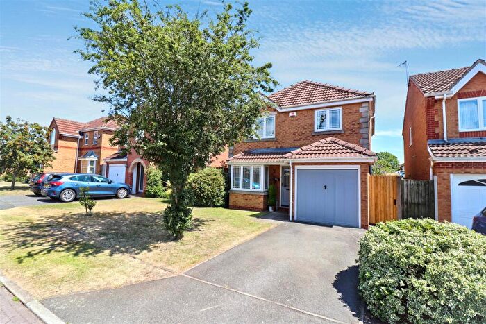 3 Bedroom Detached House For Sale In The Pinfold, Markfield, Leicestershire, LE67