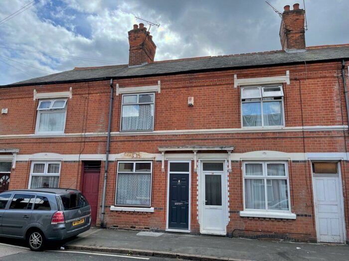 3 Bedroom Terraced House To Rent In Shaftesbury Avenue, Leicester, LE4