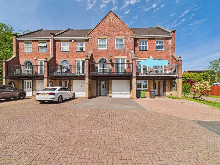 3 Bedroom Terraced House For Sale In Westcroft Walk, Priorslee, Telford, Shropshire, ., TF2
