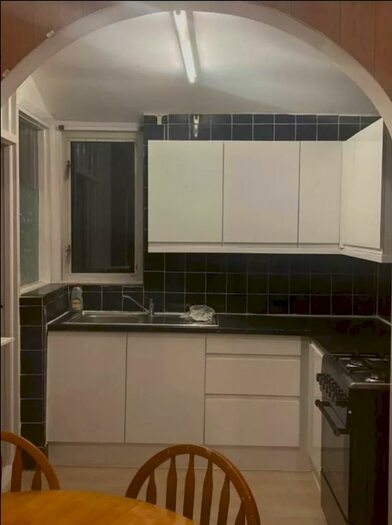 3 Bedroom Terraced House To Rent In Montreal Road, Gants Hill IG1