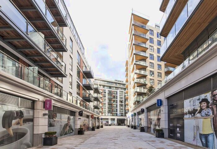 3 Bedroom Flat To Rent In Longfield Avenue, London, W5