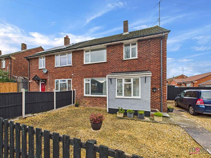 3 Bedroom Semi Detached House For Sale In Warden Hill Road, Cheltenham, GL51