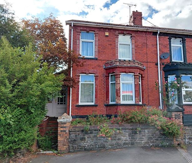 3 Bedroom End Terrace House For Sale In Gwerthonor Place, Gilfach, Bargoed, CF81