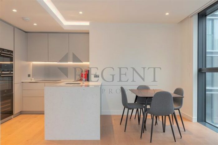 2 Bedroom Flat To Rent In Hampton Tower, Marsh Wall, E14