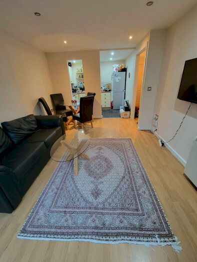 2 Bedroom Apartment To Rent In Kinvara Heights, Rea Place, Birmingham, West Midlands, B12