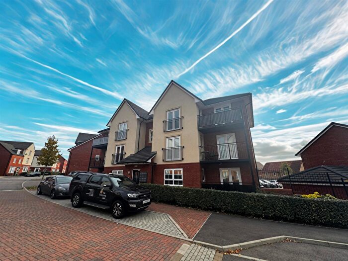 2 Bedroom Flat To Rent In Cicero Crescent, Milton Keynes, MK11