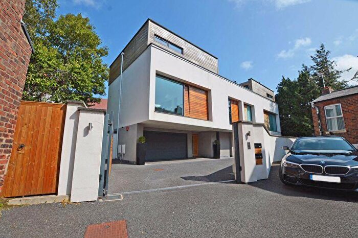 4 Bedroom Semi-Detached House For Sale In A Chapel Street, Poulton-Le-Fylde, FY6