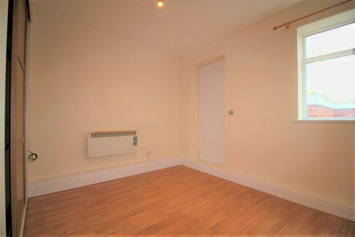 1 Bedroom Flat For Sale In High Street, Edgware, HA8