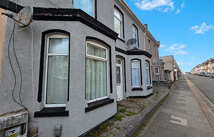 1 Bedroom Studio To Rent In Admirality Street, Plymouth, PL2
