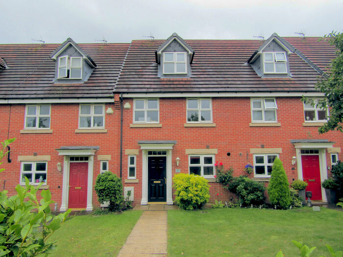 4 Bedroom Terraced House To Rent In Calke Close, Loughborough, LE11