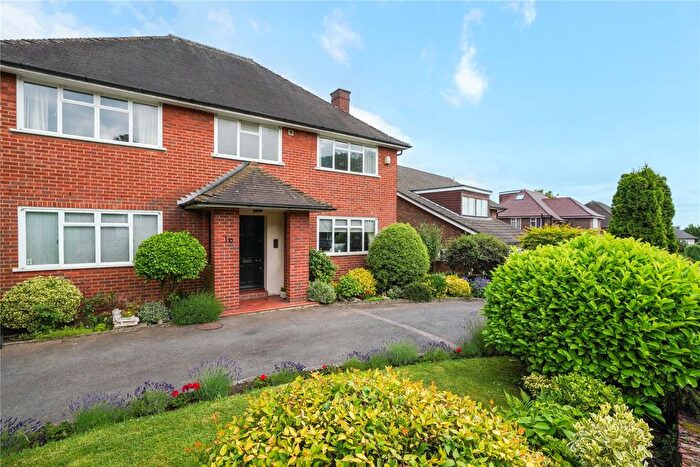 4 Bedroom Detached House For Sale In Chatsworth Road, Ealing, London, W5