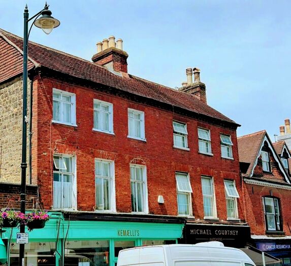 1 Bedroom Flat To Rent In North St, Midhurst, GU29