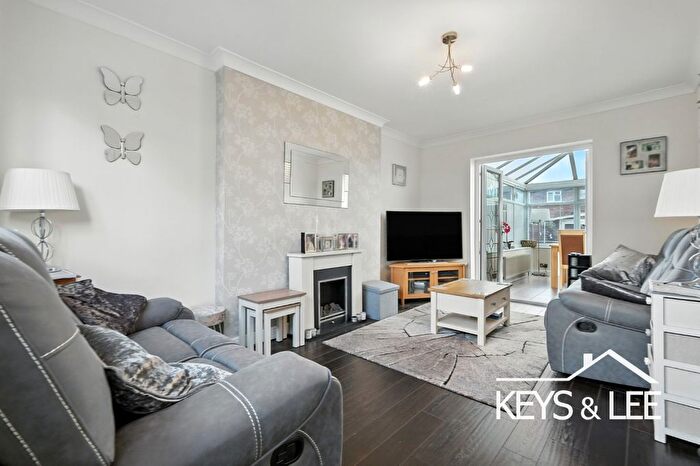 2 Bedroom End Of Terrace House For Sale In Elizabeth Close, Romford, RM7