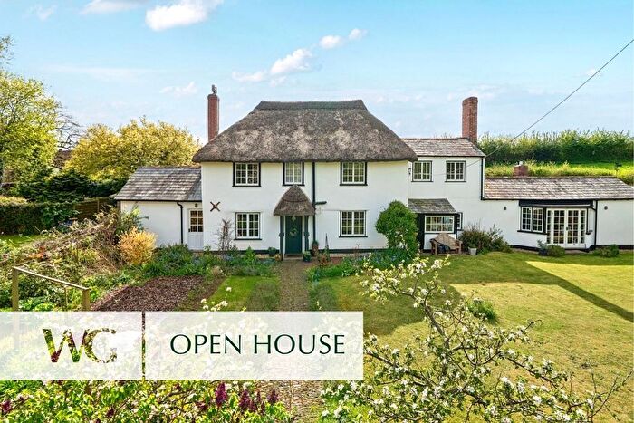 4 Bedroom Detached House For Sale In Thorverton, Exeter, EX5