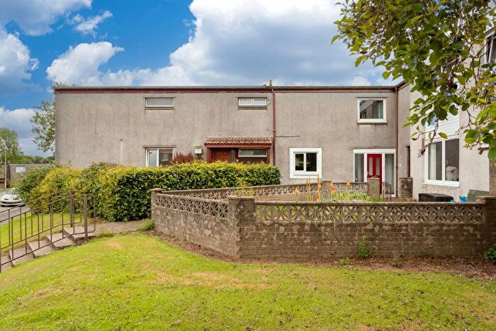 4 Bedroom End Of Terrace House For Sale In Linton Court, Macedonia, Glenrothes, KY6