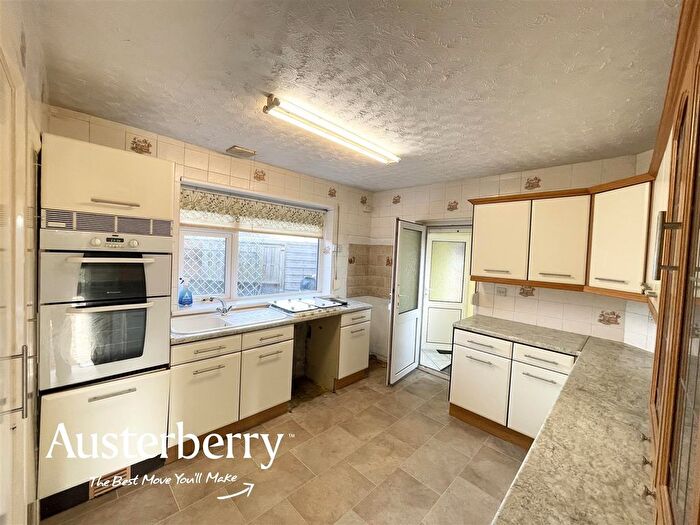 2 Bedroom Semi-Detached Bungalow For Sale In Colin Crescent, Weston Coyney, Stoke-On-Trent, ST3