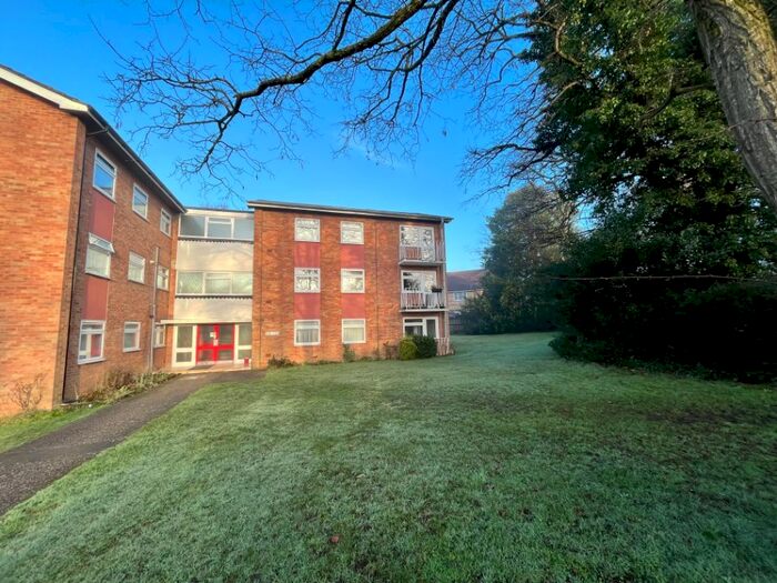 2 Bedroom Flat To Rent In Elleray Court, Ash Vale, Aldershot, GU12