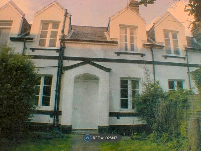 2 Bedroom Terraced House To Rent In Cozens Rd, Norwich, NR1