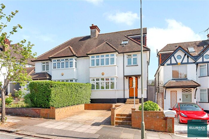 4 Bedroom Semi-Detached House For Sale In Wessex Gardens, Golders Green, NW11