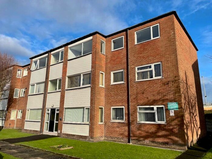 2 Bedroom Flat To Rent In Chelsea Mews, Blackpool, Lancashire, FY2