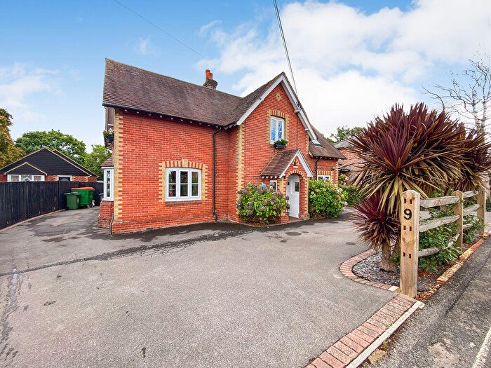 5 Bedroom Detached House For Sale In St Johns Road, Hedge End, Southampton, SO30