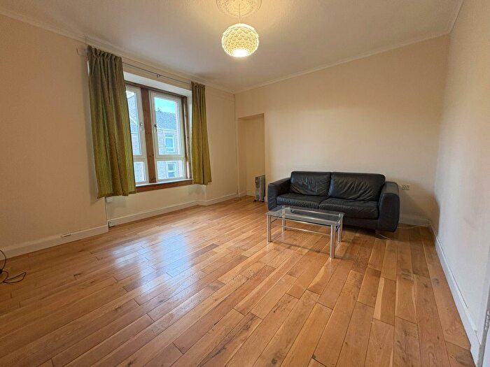 2 Bedroom Flat To Rent In Tr Peddie Street, Dundee, Dundee, DD1