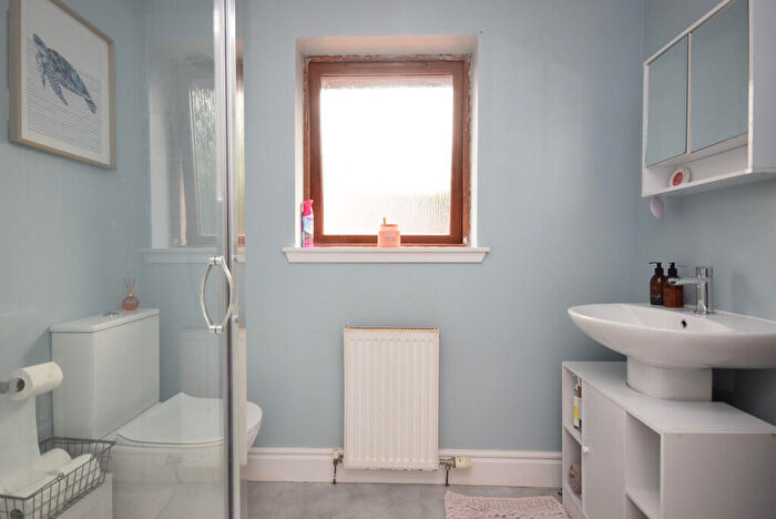 2 Bedroom Detached Bungalow For Sale In Glenorchil View, Auchterarder, PH3