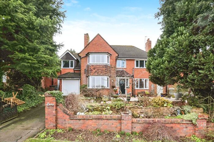 4 Bedroom Detached House For Sale In School Road, Rubery, Rednal, Birmingham, B45