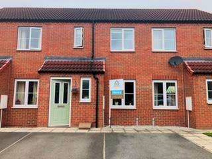 2 Bedroom Town House For Sale In Shepherds Hill, Pickering, YO18