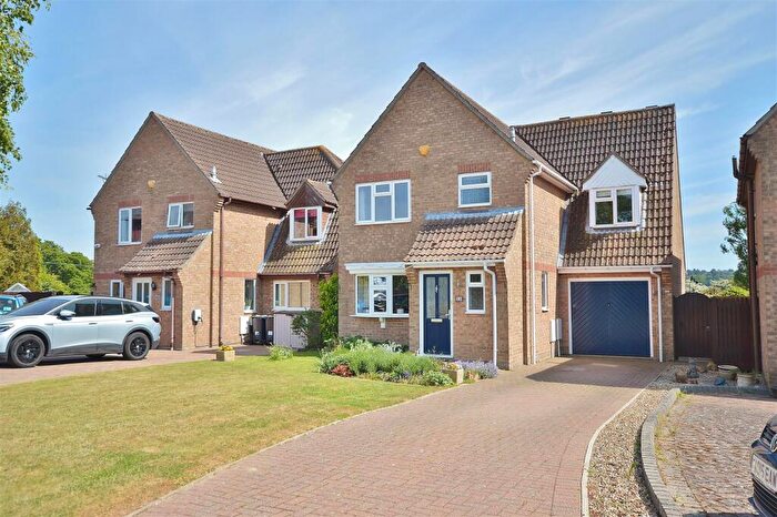 3 Bedroom Detached House For Sale In Second Avenue, Weeley, CO16