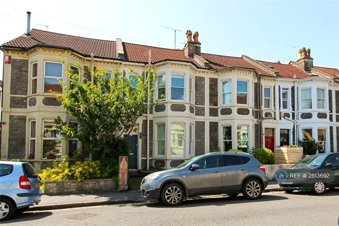 3 Bedroom Terraced House To Rent In North Road, Bristol, BS6