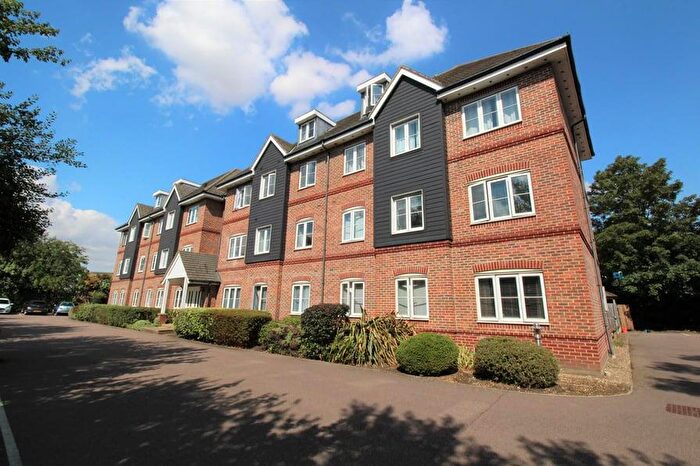 2 Bedroom Flat To Rent In Flat Cadwell Green, Cadwell Lane, Hitchin, SG4