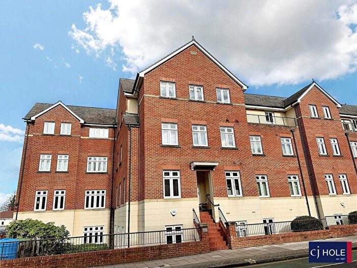 2 Bedroom Apartment For Sale In London Road, Gloucester, GL1