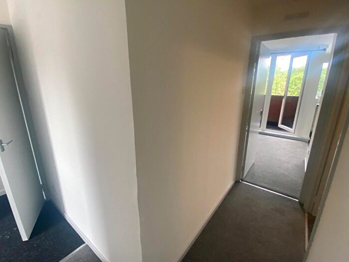 Studio To Rent In Cottesmore House, Browns Green, Birmingham, B20