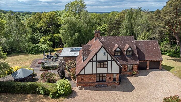 6 Bedroom Detached House To Rent In Snelsmore Common, Newbury, Berkshire, RG14
