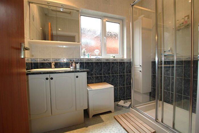 2 Bedroom Detached Bungalow For Sale In Colby Road Thurmaston, LE4